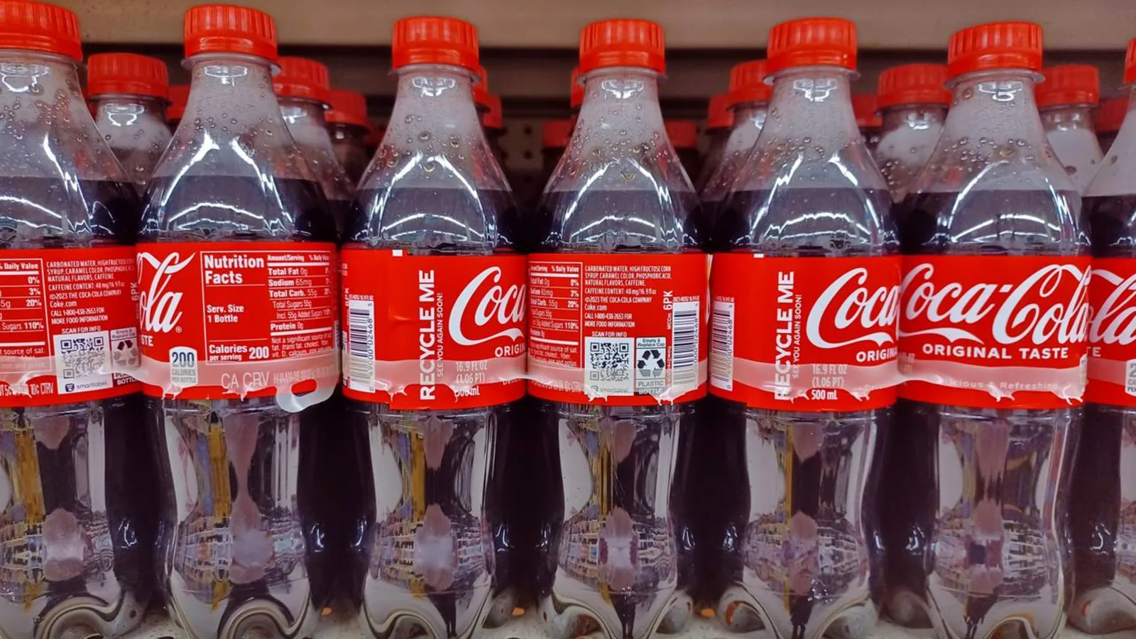 Reyes Coca-Cola redistribui operação após fechar centro em Ventura