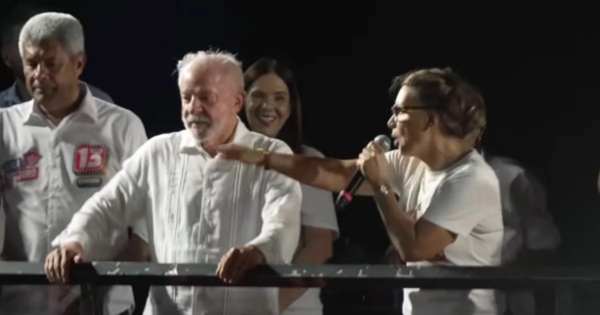 Lula responde a críticas sobre fala de exame de próstata em comício na Bahia