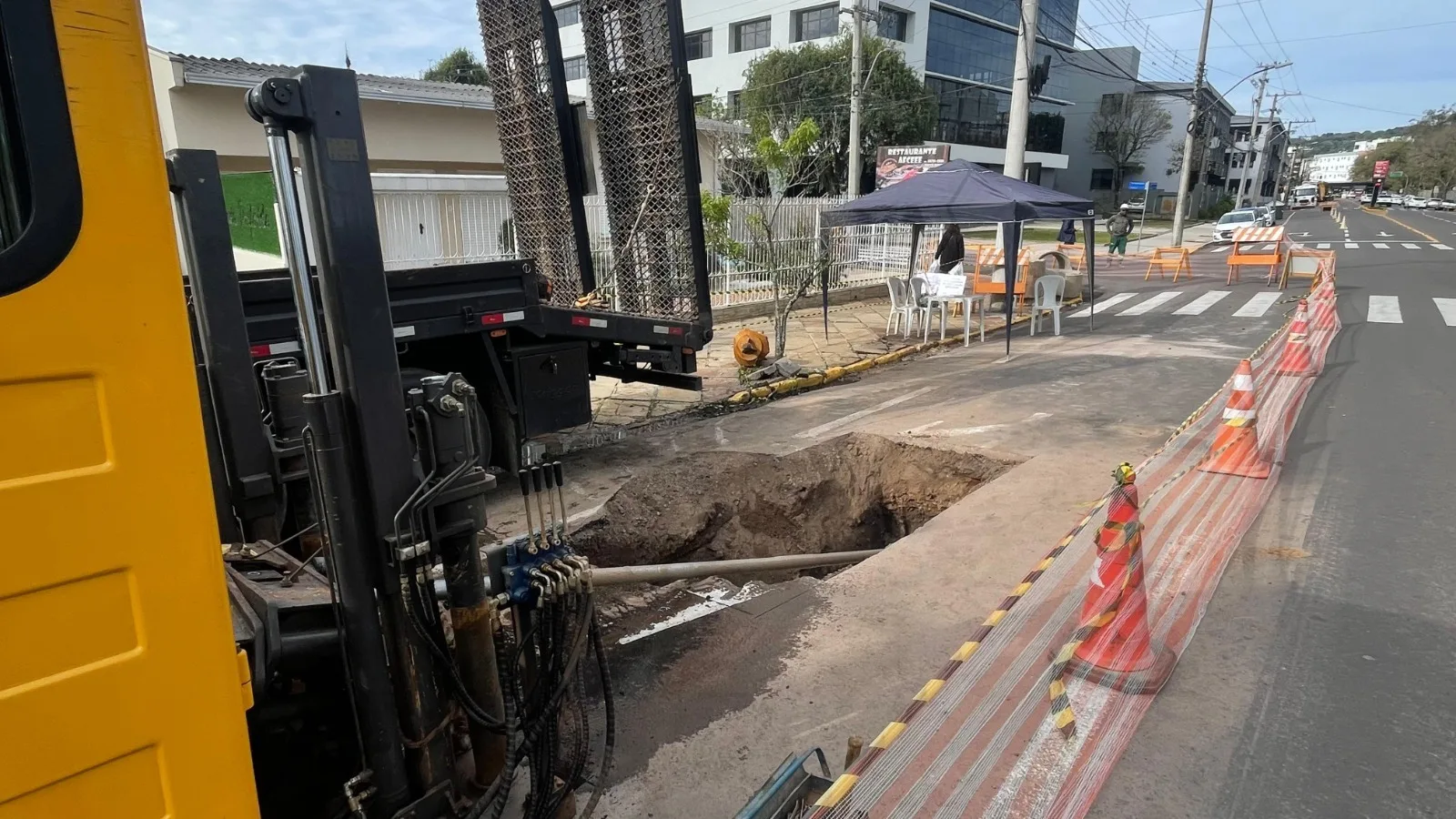 Corsan começa obra de esgoto em ruas da região central de Santa Cruz do Sul