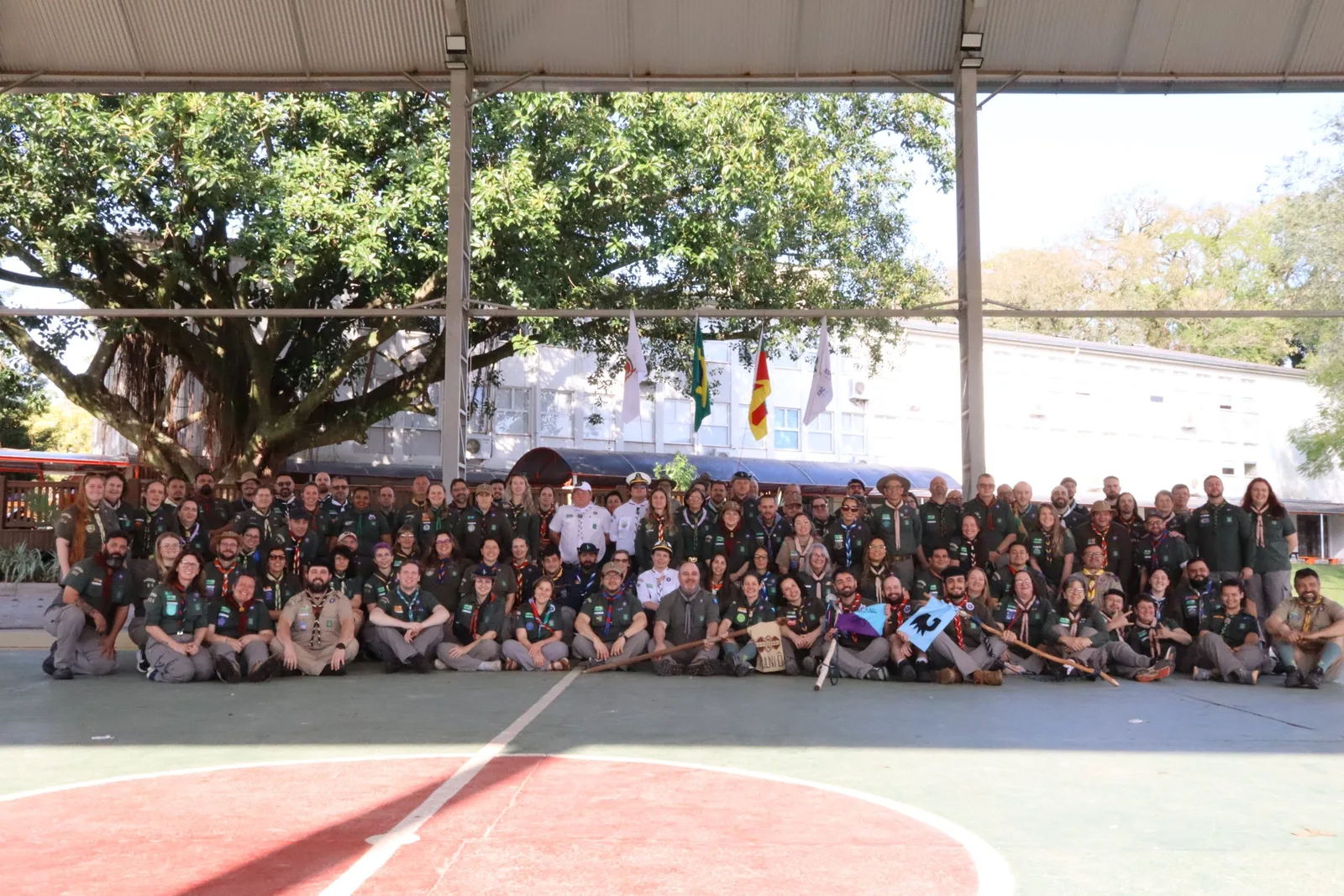 Santa Cruz do Sul reúne mais de 110 voluntários em curso de escotismo