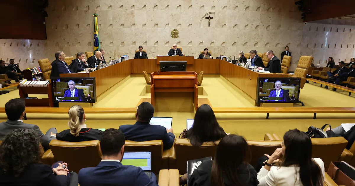 STF concentra relatoria e restringe julgamento sobre mensagens de Vorcaro e Moraes